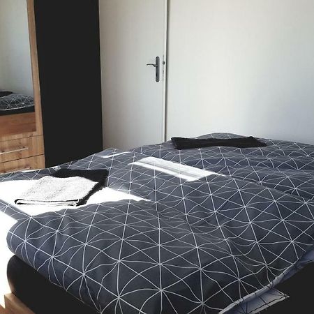 Apartment Mdk Sokolov Eksteriør billede